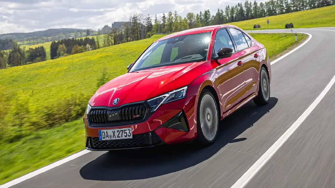 Skoda Kodiaq RS Sold Out in Just 6 Minutes! 261 BHP Performance SUV Stuns Buyers